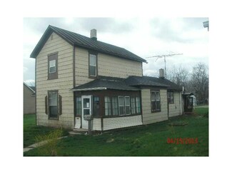 208 S Meridian St, Dunkirk, IN 47336
