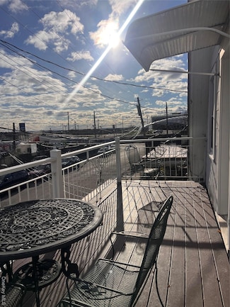 18 Boone St, Yonkers, NY 10704