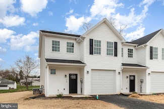 313 Pelham Ct, Carlisle, PA 17013