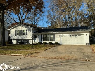 11 Klesner Ct, Fort Madison, IA 52627