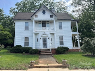 204 N Gaston St, Kings Mountain, NC 28086