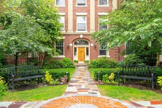 139 Beaconsfield Rd Unit 6, Brookline, MA 02445