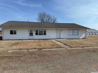 3571 Orchid Ave, Manly, IA 50456
