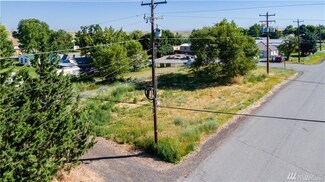 111 1st St, Mansfield, WA 98830