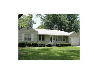 9615 E 33rd St S, Independence, MO 64052