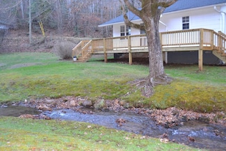 2475 Wayah Rd, Franklin, NC 28734