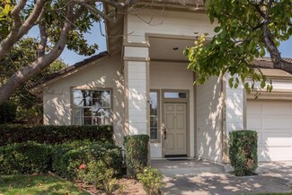 17776 Riverbend Rd, Salinas, CA 93908