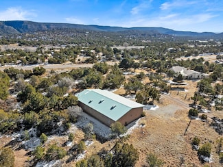 4 Red Hills Ln, Santa Fe, NM 87505