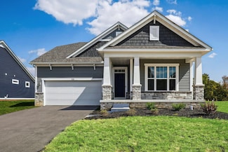 319 Reign Way SW, Pataskala, OH 43062