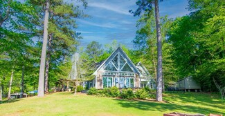 1345 Quail Hollow Dr, Hamilton, GA 31811