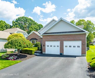 41 Cheshire Way, Albany, NY 12211