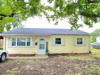 1319 Williams St, East Saint Louis, IL 62206