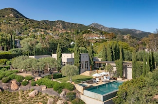 191 E Mountain Dr, Santa Barbara, CA 93108