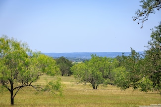 000 Comfort Fields, Comfort, TX 78013