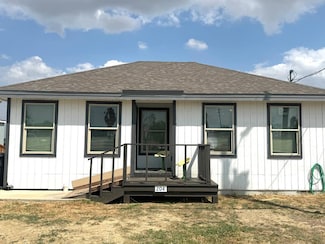 204 Park St, Eagle Pass, TX 78852