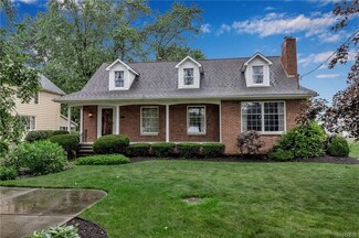 7412 Shawnee Rd, North Tonawanda, NY 14120