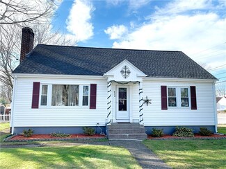820 High St, Cumberland, RI 02864