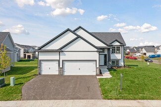 17815 Embers Ave, Lakeville, MN 55044