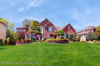 44 Robertsville Rd, Marlboro, NJ 07746