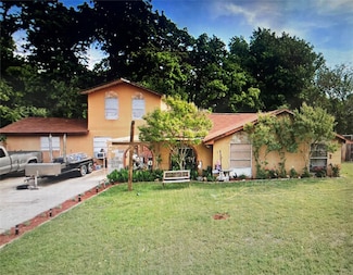 1643 Scotland Ave, Azle, TX 76020