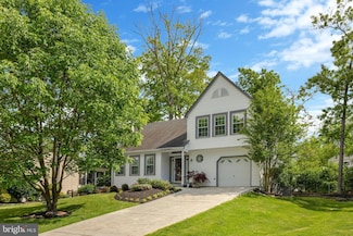 15205 Philip Lee Rd, Chantilly, VA 20151