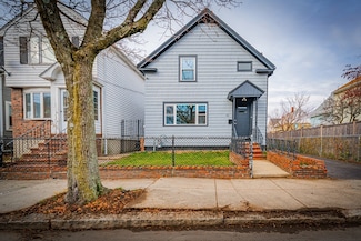 32 Central Ave, Everett, MA 02149