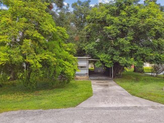 5149 Ava Ct, Zephyrhills, FL 33542