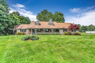 937 George Hill Rd, Lancaster, MA 01523