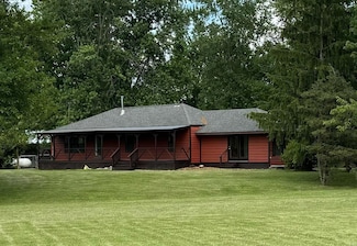 9002 Lumbert Ln, Lebanon, IL 62254