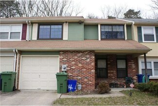 304 Shady Ln, Marlton, NJ 08053