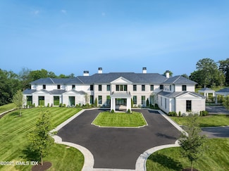 214 Clapboard Ridge Rd, Greenwich, CT 06831