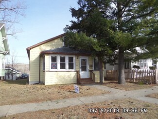 2303 Kristan Ave, North Chicago, IL 60064