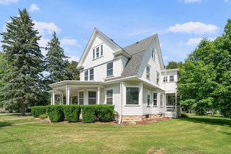 205 S Gage St, Somonauk, IL 60552
