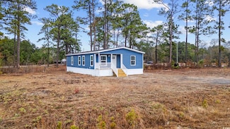 1236 Heritage Rd, Loris, SC 29569