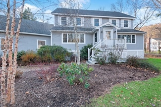 104 Galen St, Waltham, MA 02451