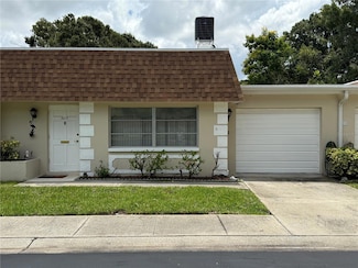 8215 Burgundy Dr N Unit 8215, Pinellas Park, FL 33781
