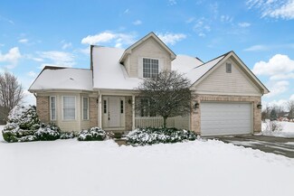 2103 Bison Ln, Johnsburg, IL 60051