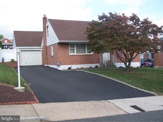 229 N Church St, Bally, PA 19503