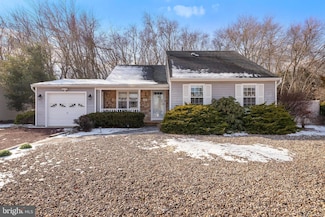 208 Timberlake Dr, Manahawkin, NJ 08050