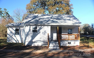 706 Sweeney St, Chester, SC 29706