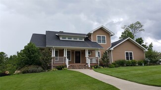 5 Bowalker Ln, Huntington, WV 25705