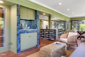 1245 S Orange Grove Blvd Unit 5, Pasadena, CA 91105
