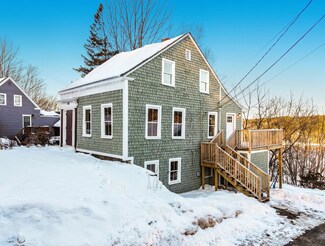 318 Water St, Hallowell, ME 04347