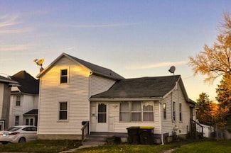 116 W Empire St, Freeport, IL 61032