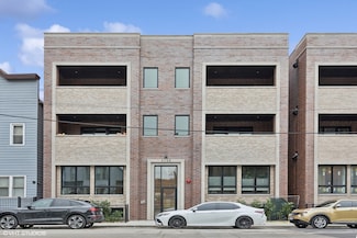 3121 N Clybourn Ave Unit 3N, Chicago, IL 60618