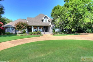 415 Country Club Rd, Conway, AR 72034