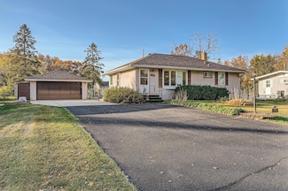 1438 Eldridge Ave E, Saint Paul, MN 55109