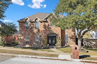 1905 Golden Trail Ct, Carrollton, TX 75010