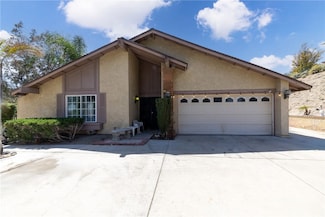 5905 Winncliff Dr, Riverside, CA 92509