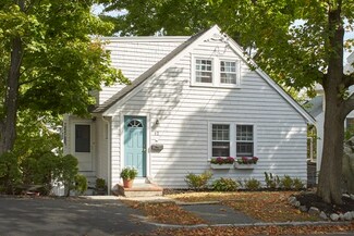 12 Lorne Rd, Arlington, MA 02476